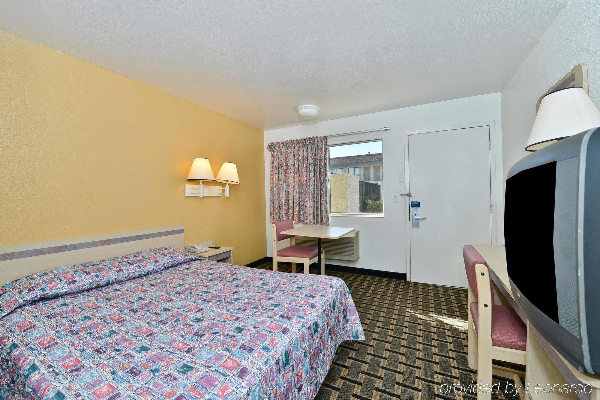 Americas Best Value Inn Amarillo Airport/Grand Street Quarto foto